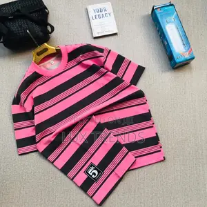 Fashion Stripe Tee – Comfortable Stylish Design