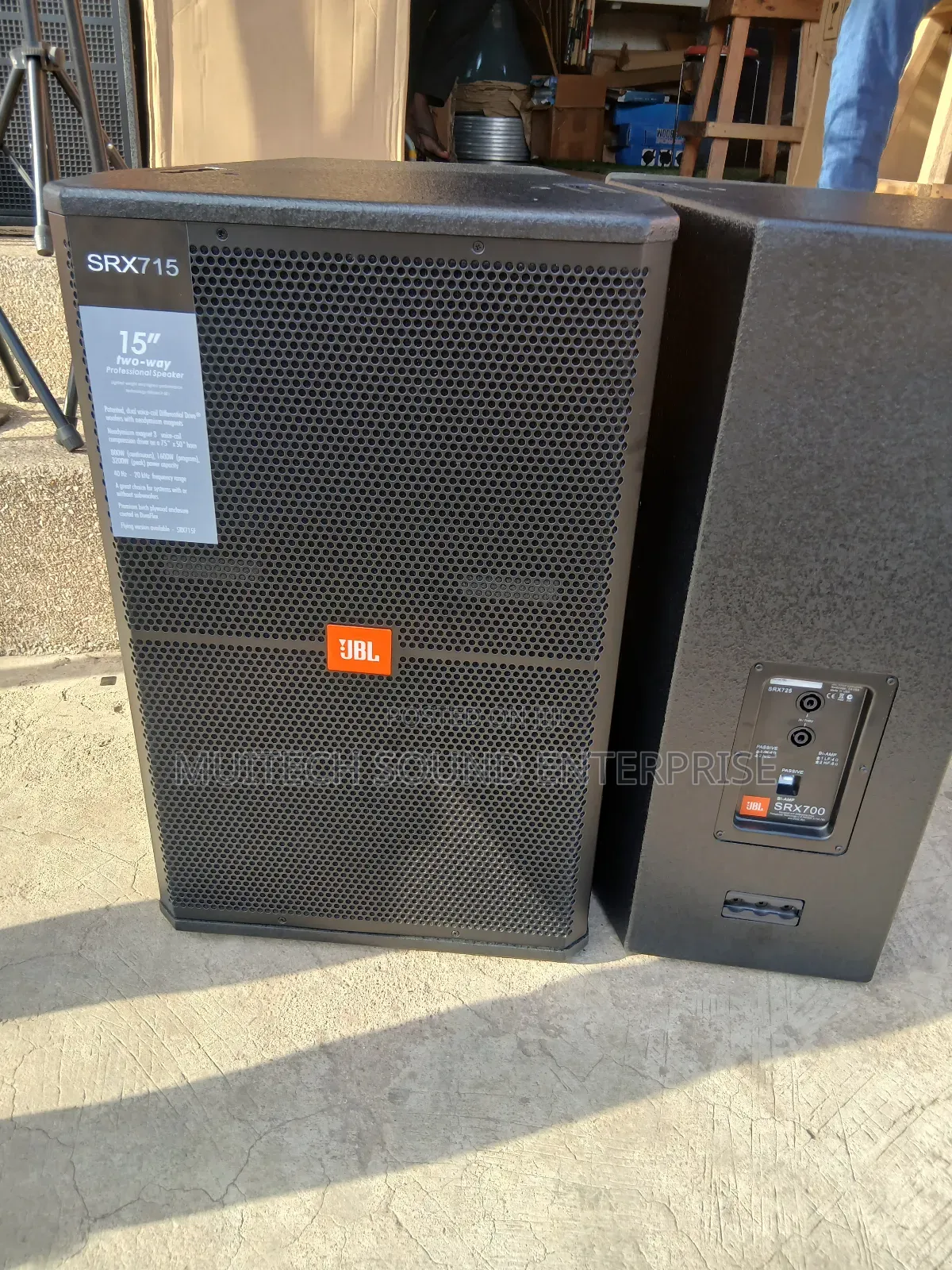 Short- Range Speaker 15 Inches (Jbl)