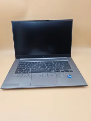 New Laptop HP ZBook Studio G8 32GB Intel Core I7 SSD 512GB