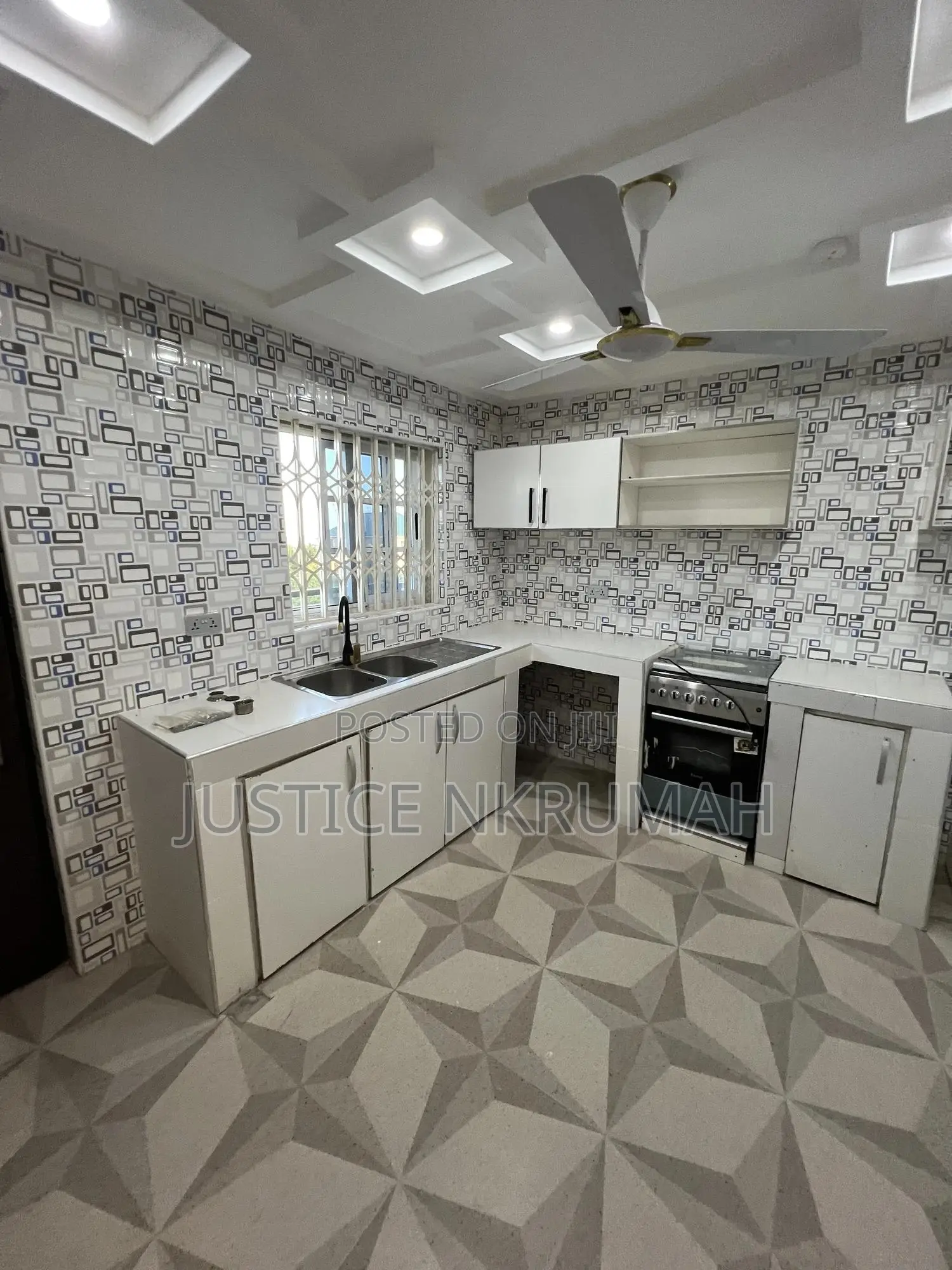 2bdrm Apartment in Mr Justice Estate, West Hills Mall Area for rent