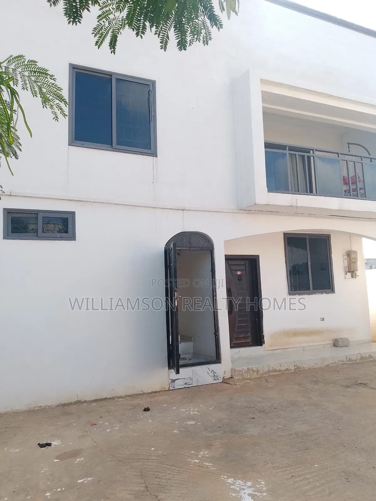 3bdrm Apartment in Community 18 Area, Spintex for rent