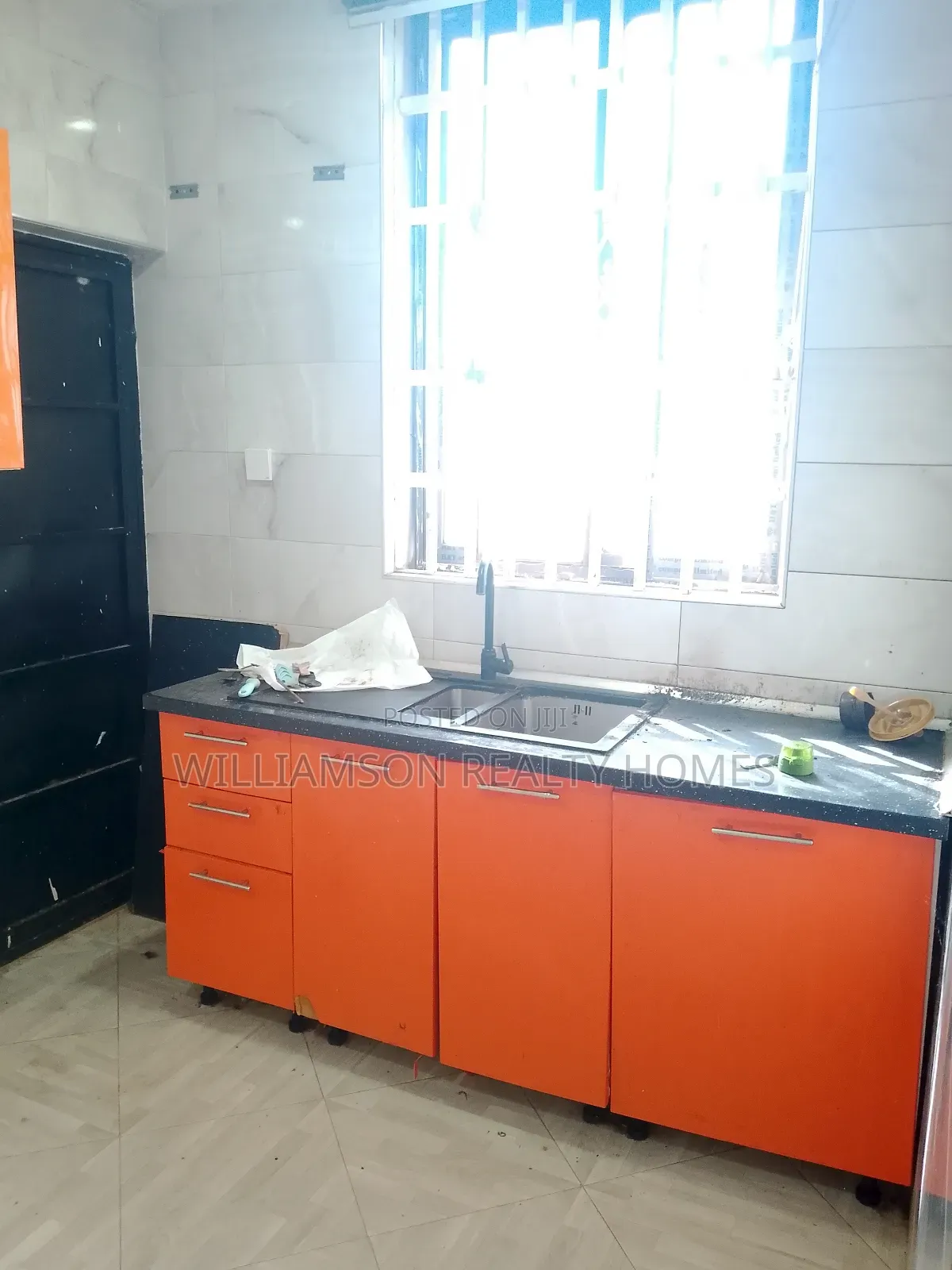 3bdrm Apartment in Community 18 Area, Spintex for rent