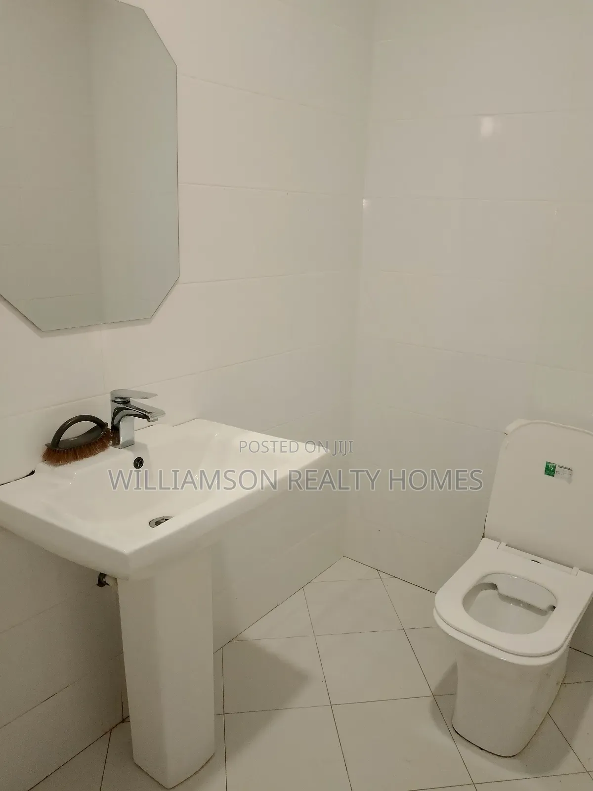 3bdrm Apartment in Community 18 Area, Spintex for rent