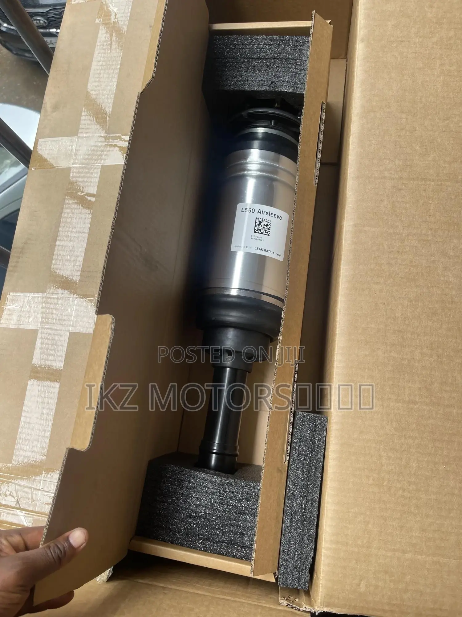 Range Rover Velar/ Jaguar F-Pace/ I Pace Front Air Shocks