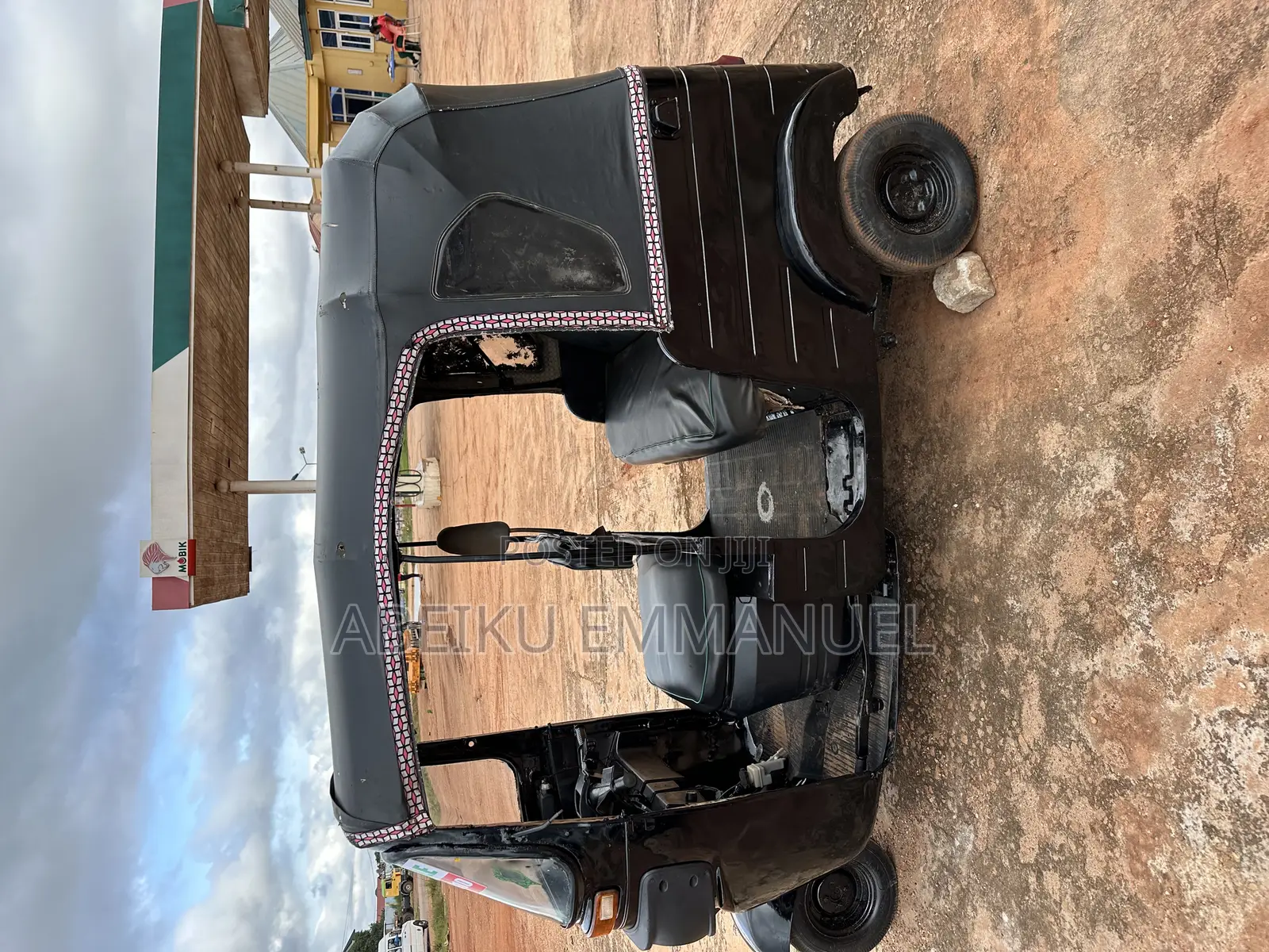 Bajaj 2020 Black