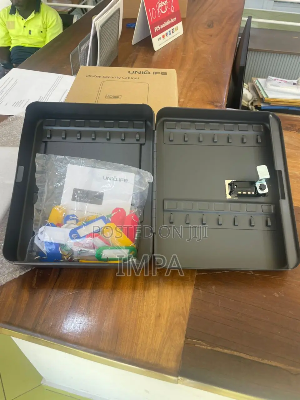 Uniclife 28 Position Key Cabinet
