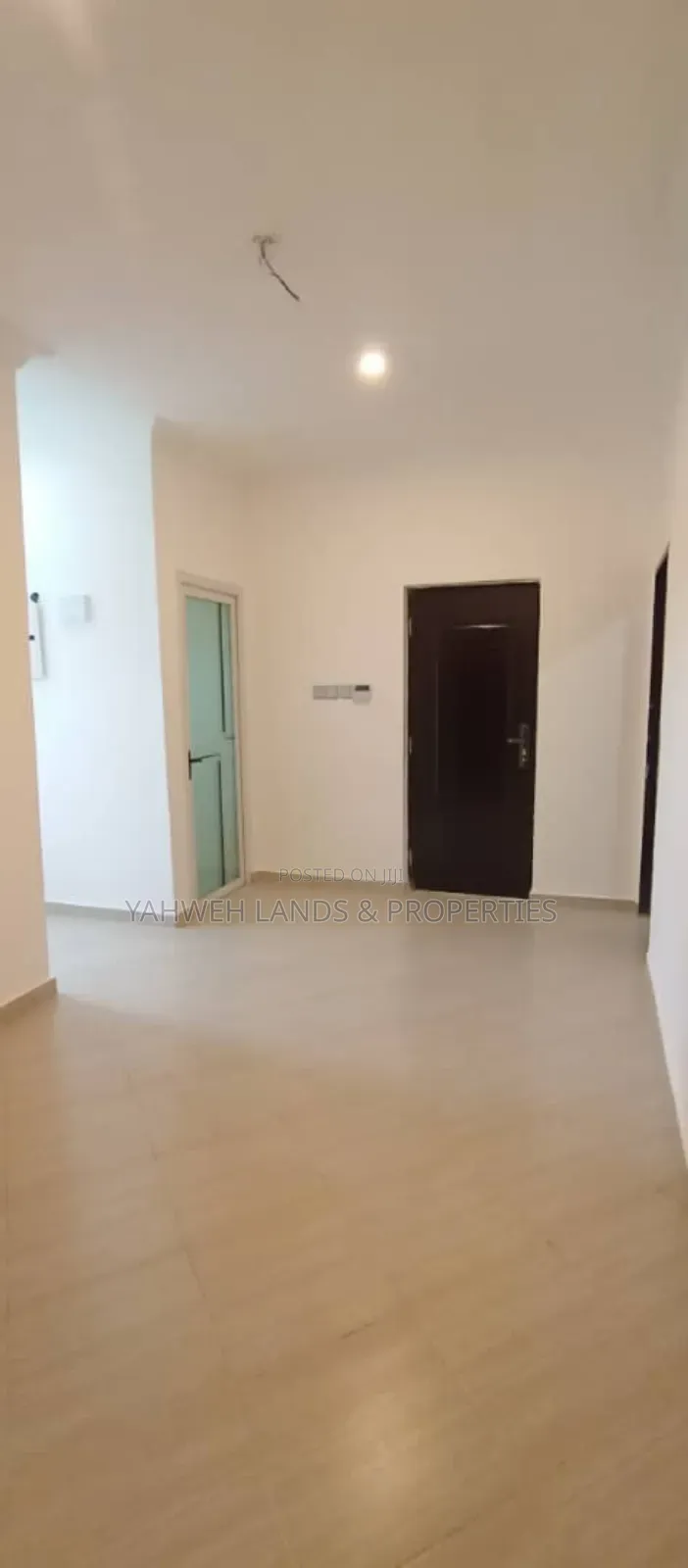 4bdrm House in Adenta for sale