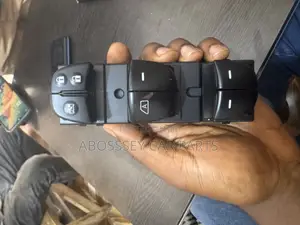 Nissan Rogue 2014 To 2018 Door Switch Available