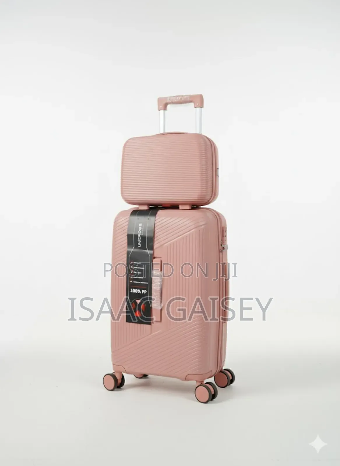 Two Set 20" Anticrake Luggages With Cosmetic Bag