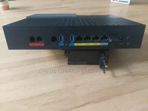 Zte Dual Band Gigabit Wireless Router. 1x Wan,4xlan,1xsfp,2x Usb