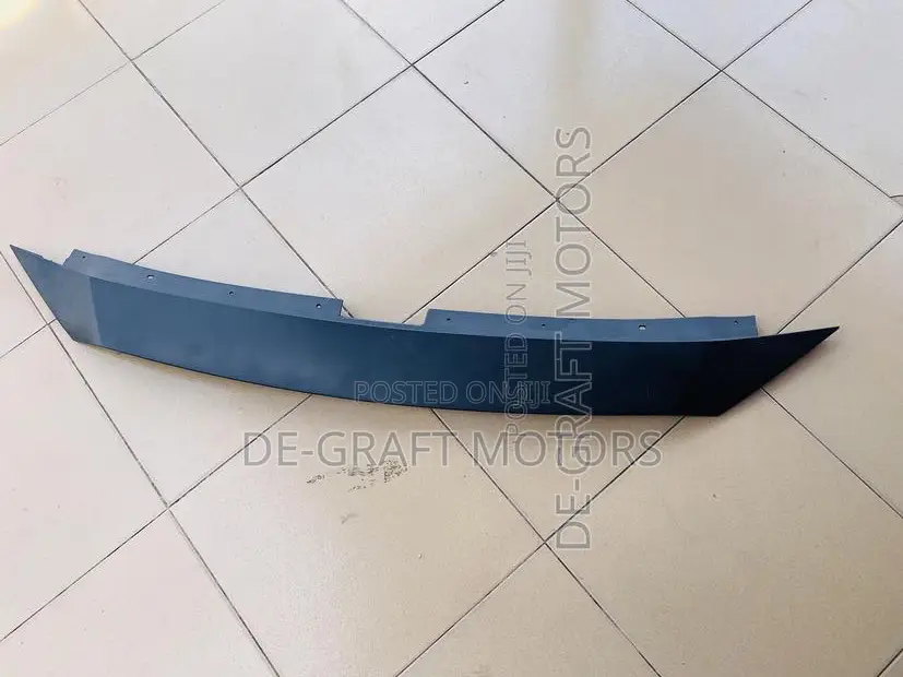 Mazda Cx9 Bonet Molding