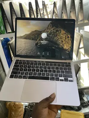 Laptop Apple MacBook Pro 2020 8GB Intel Core I5 SSD 512GB