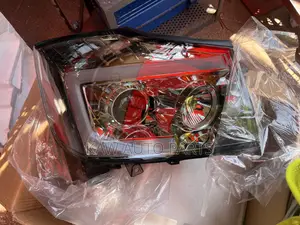 2008,2009,2010,2011,2012,2013,2014,2015 Headlight for Nissan Titan