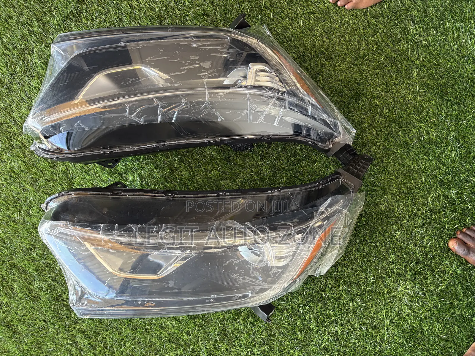 Honda CRV 2017,2018,2019 Headlight Available