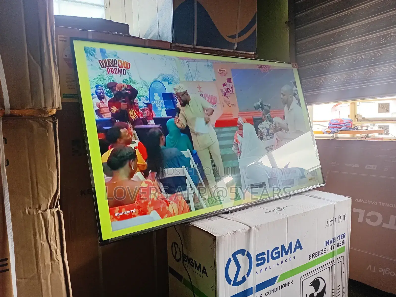 Turn Your Living Room Into a Theater – TCL 65inches Smart Tv