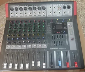 Yamaha Professional Mixer (Pm 8 Channels)