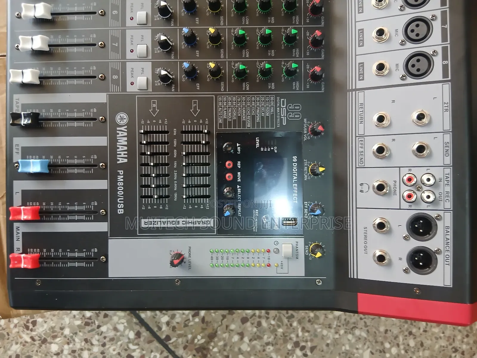 Yamaha Professional Mixer (Pm 8 Channels)