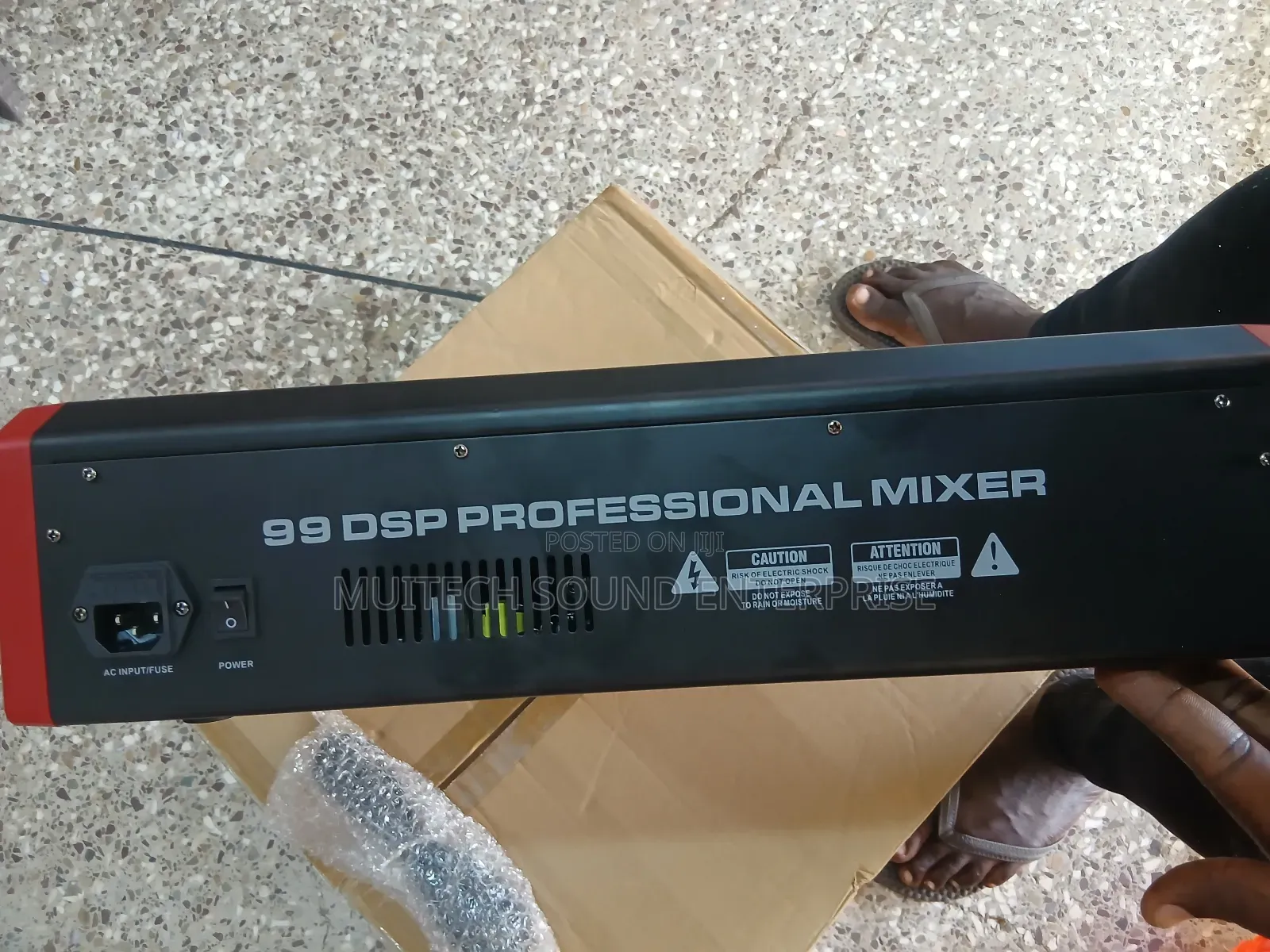 Yamaha Professional Mixer (Pm 8 Channels)