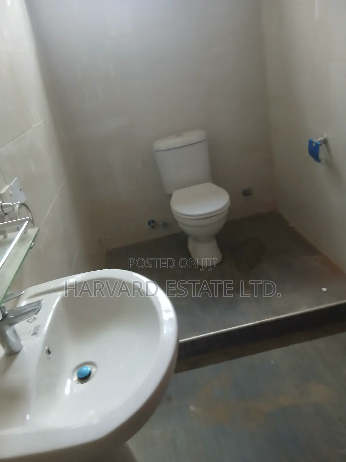 3bdrm Apartment in Tech Apemso Knust, Kumasi Metropolitan for rent