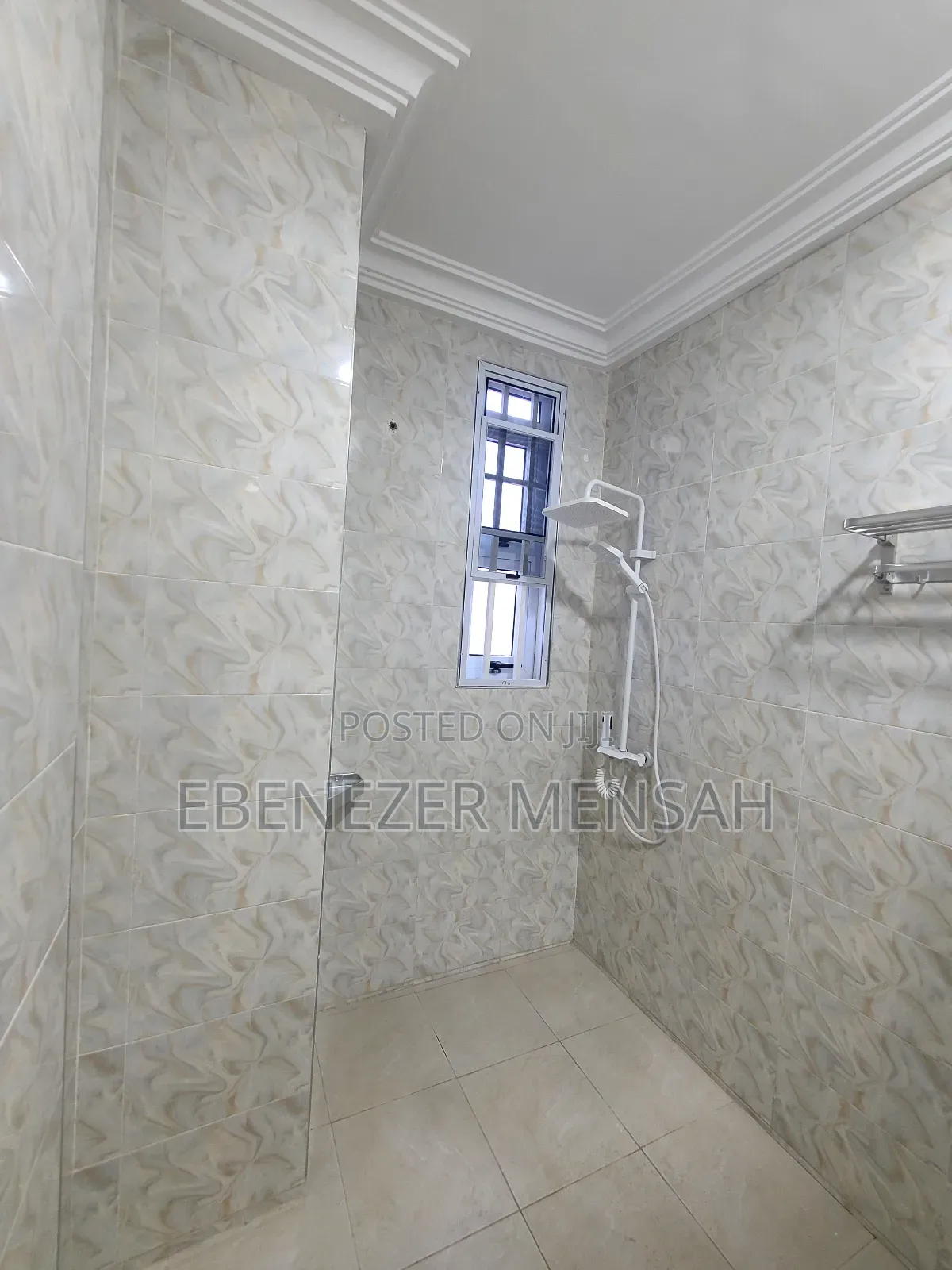2bdrm Apartment in Starbite, Ashaley Botwe for rent