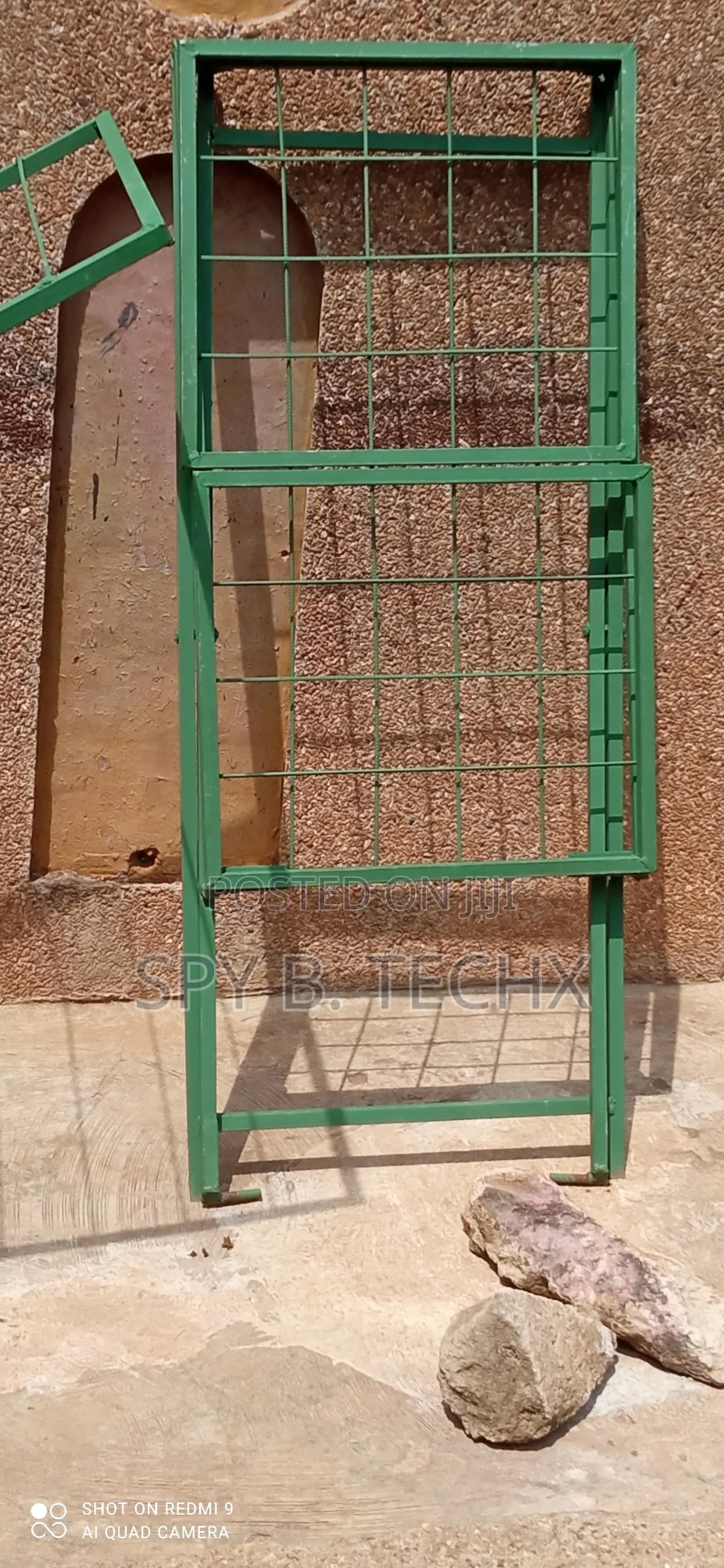 Made in Kumasi Foldable Dry Line
