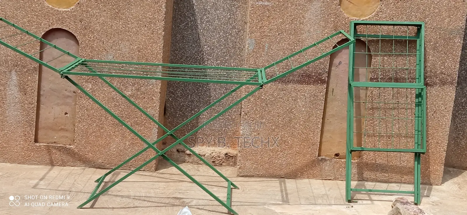 Made in Kumasi Foldable Dry Line