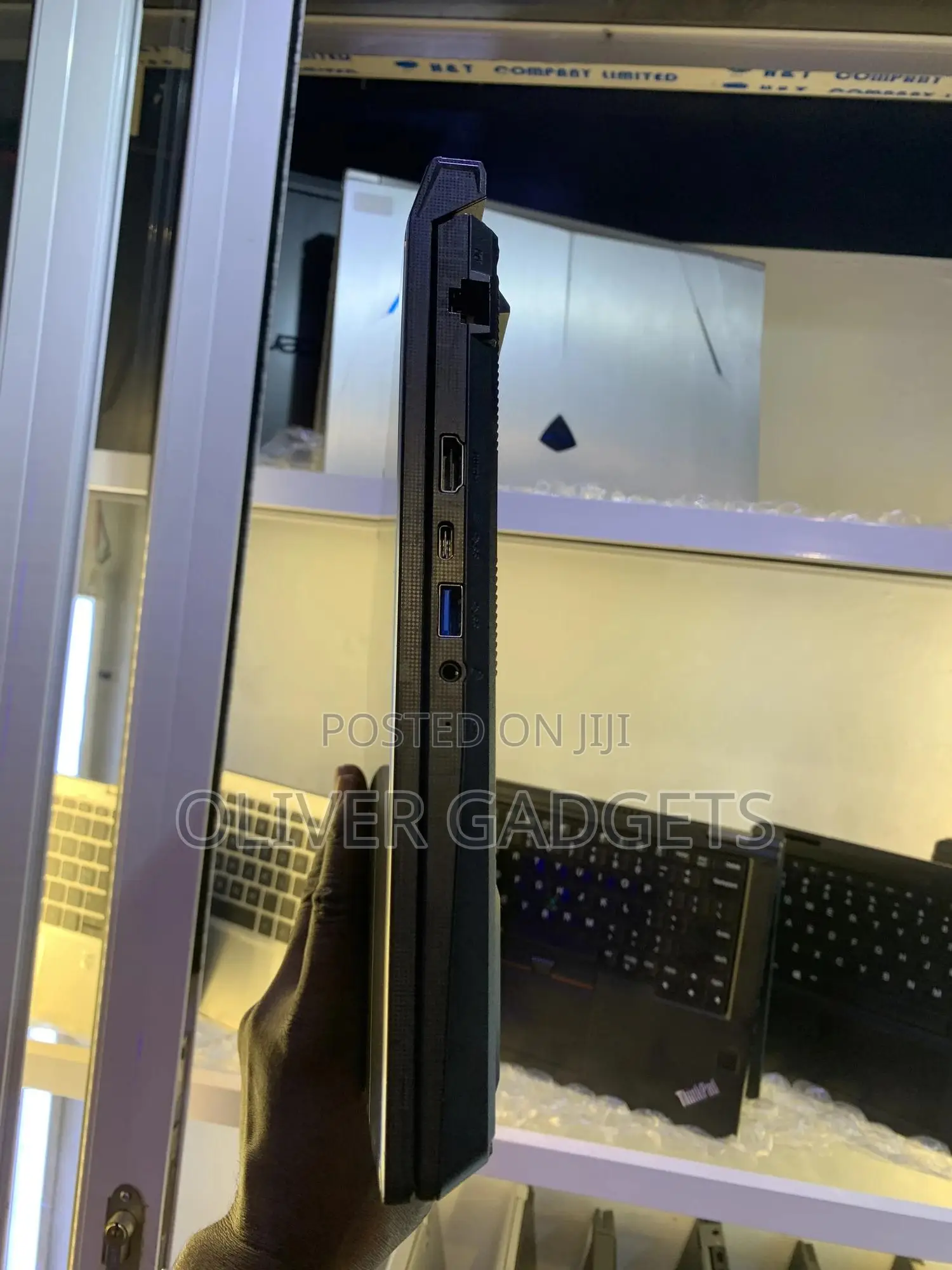 Laptop MSI Katana 15 16GB Intel Core I7 SSD 1T