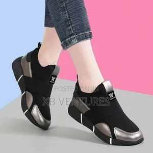 Casual Soft Sole Korean Style Fashionable Travel Shoes