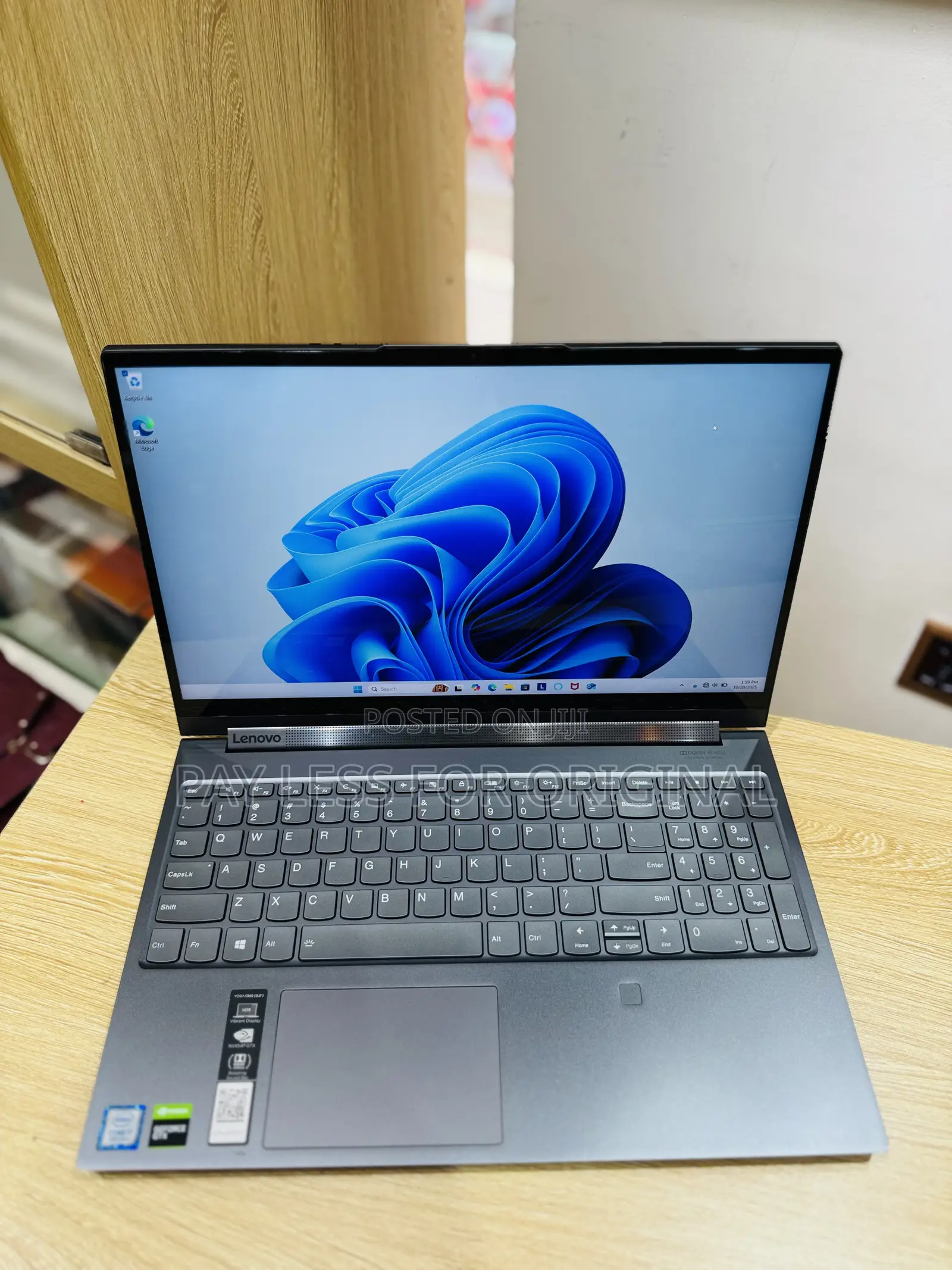 Laptop Lenovo Yoga C740 16GB Intel Core i7 SSD 512GB