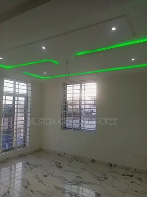 5bdrm Mansion in Sakumono Estate for sale