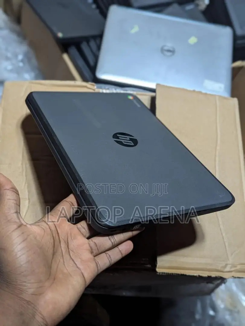 New Laptop HP Chromebook 4GB Intel Celeron SSD 16 GB