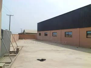 2500 SQM Warehouse and Offices for Sale at Tema Industrial Area.