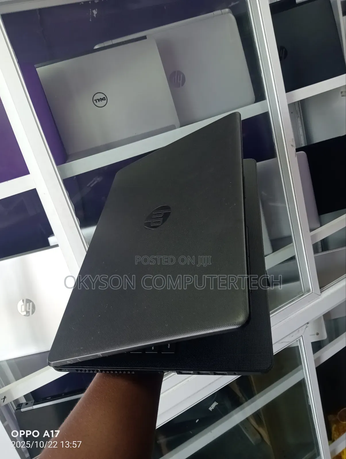 Laptop HP 15-Ra003nia 4GB Intel HDD 500GB