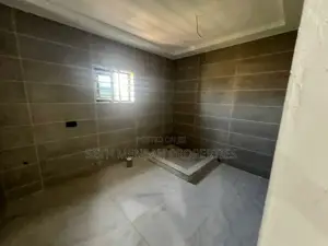 5bdrm House in West Legon for sale