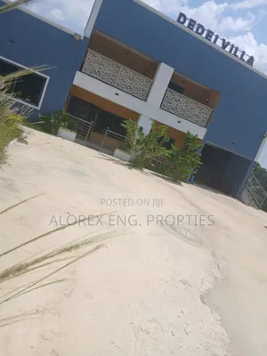 5bdrm House in Ayi Kuma, Dodowa for sale