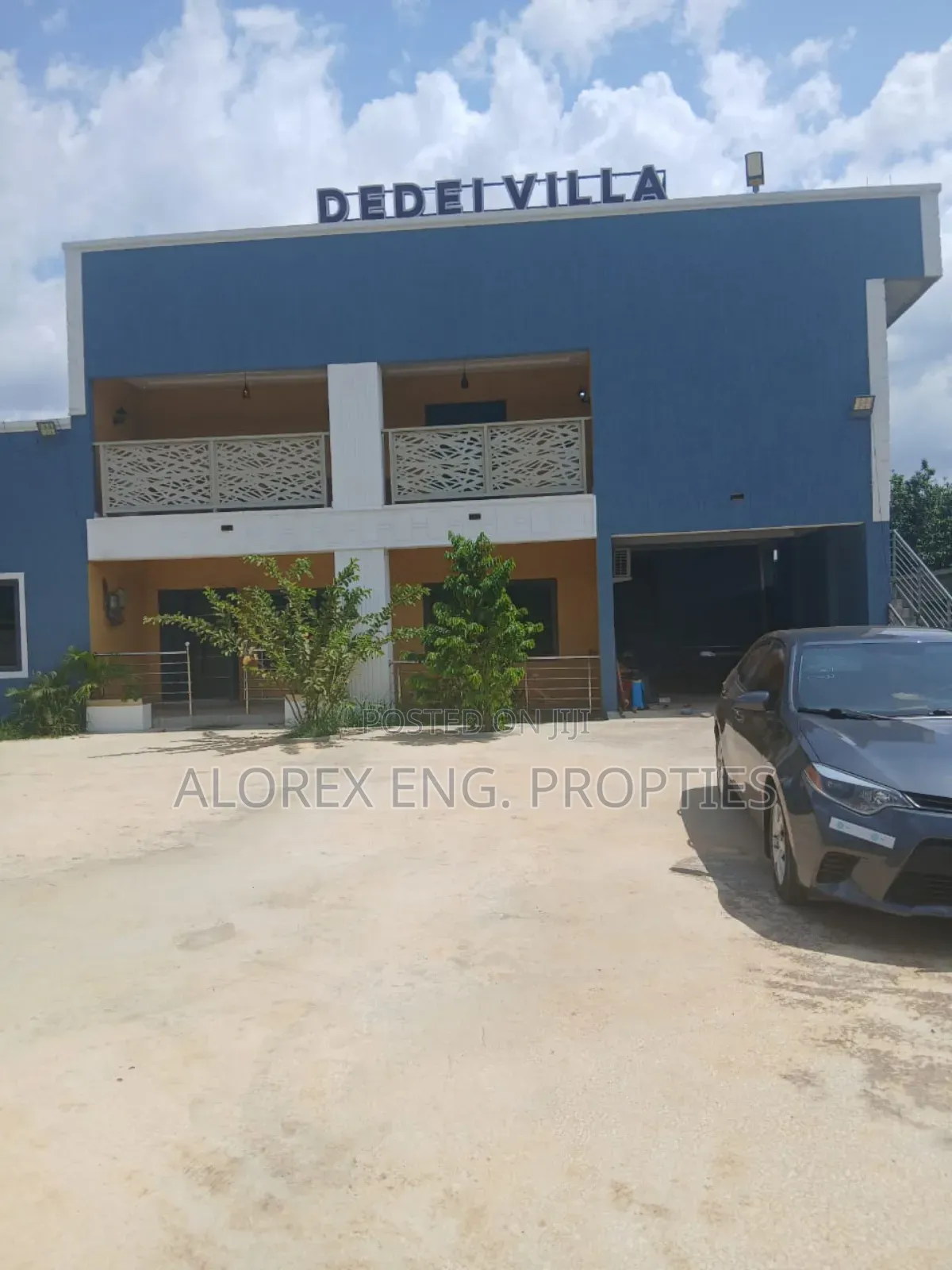 5bdrm House in Ayi Kuma, Dodowa for sale