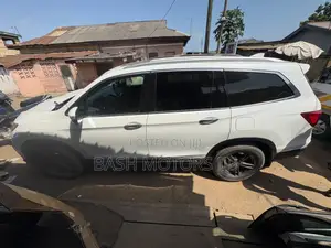 Honda Pilot Touring 8-Passenger 2021 White