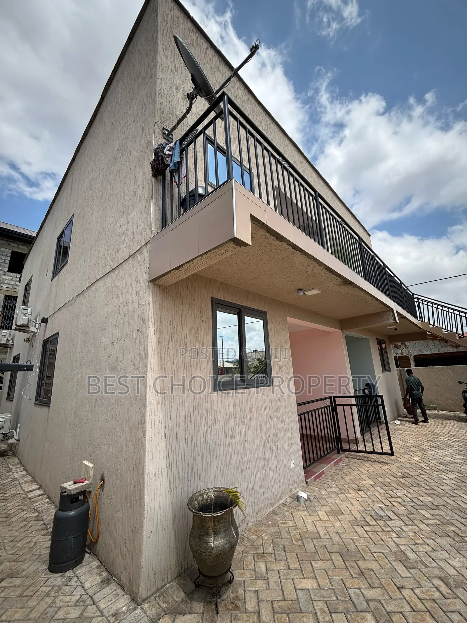 1bdrm Apartment in Last Top, Adenta for rent