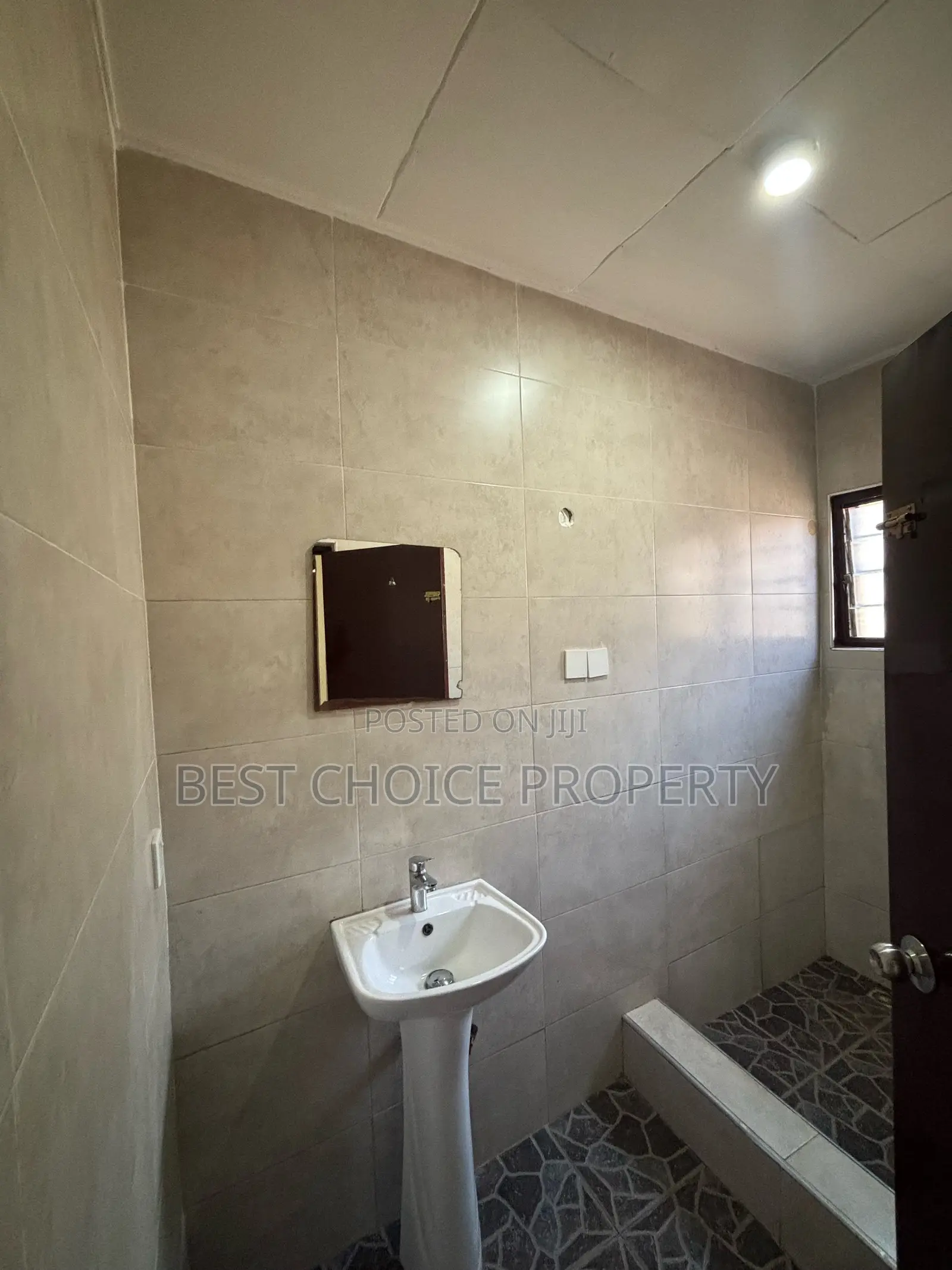 3bdrm Apartment in Frahfraha, Adenta for rent
