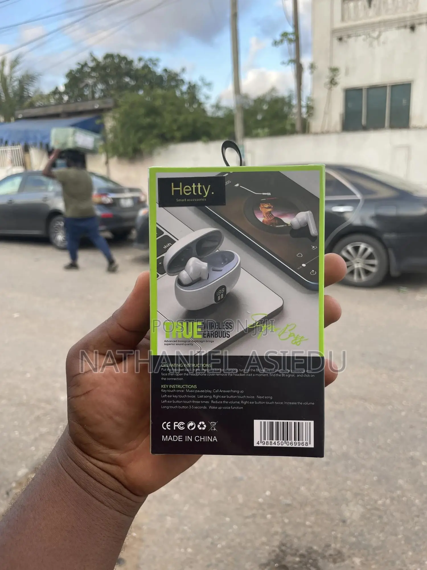 Hetty Ox-07 True Wireless Earbuds.