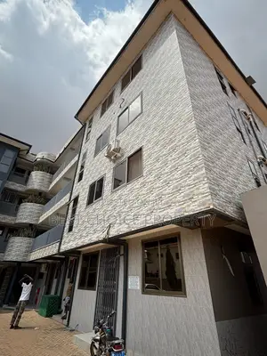 2bdrm Apartment in Community One, Lake Side Estate for rent