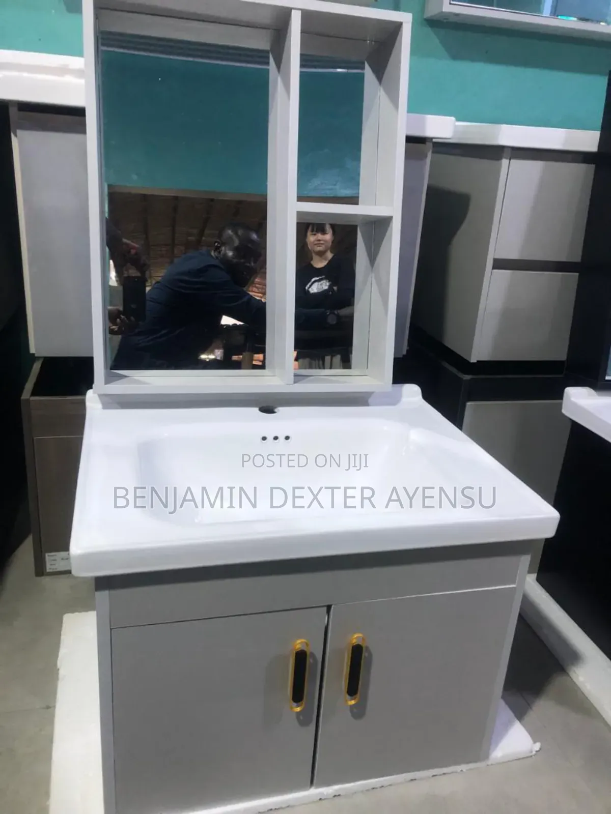 Cabinet Basin 60cm