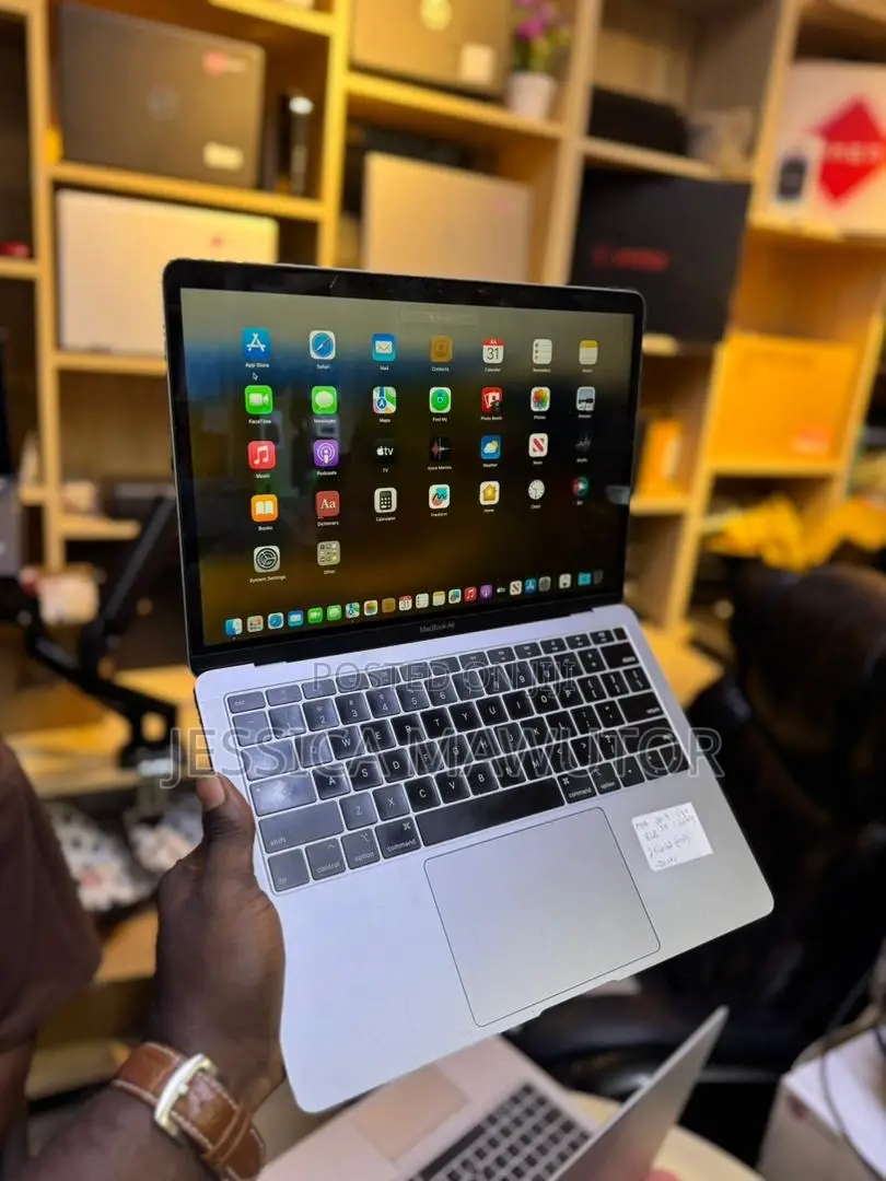 Laptop Apple MacBook Air 6GB Intel Core I5 SSD 256GB