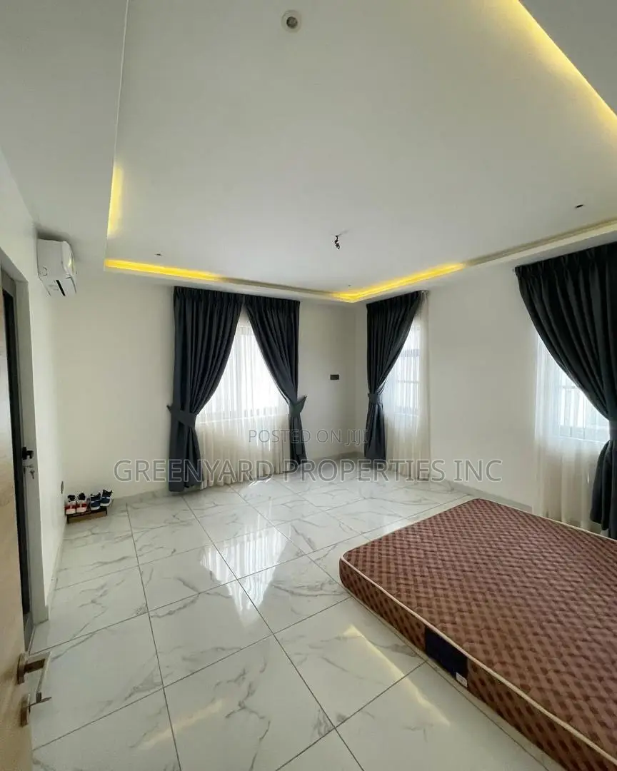 4bdrm House in Lakeside for rent