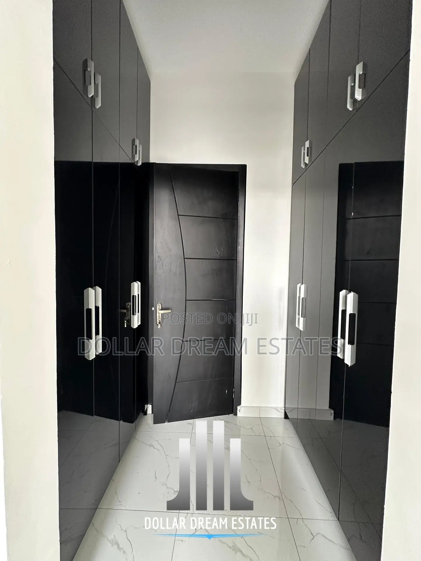 3bdrm House in Adenta for sale