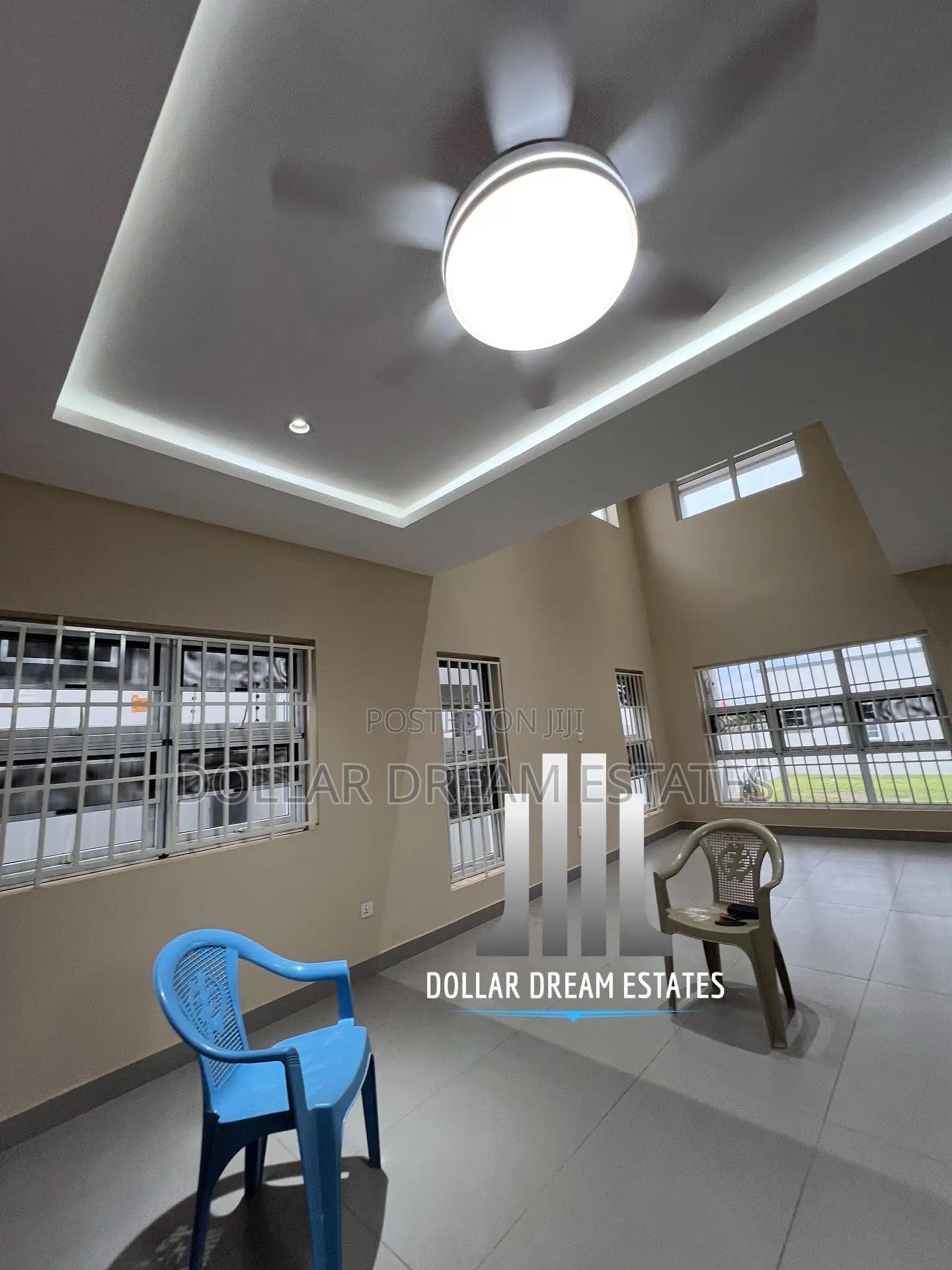 4bdrm House in Lake Side Estate for sale