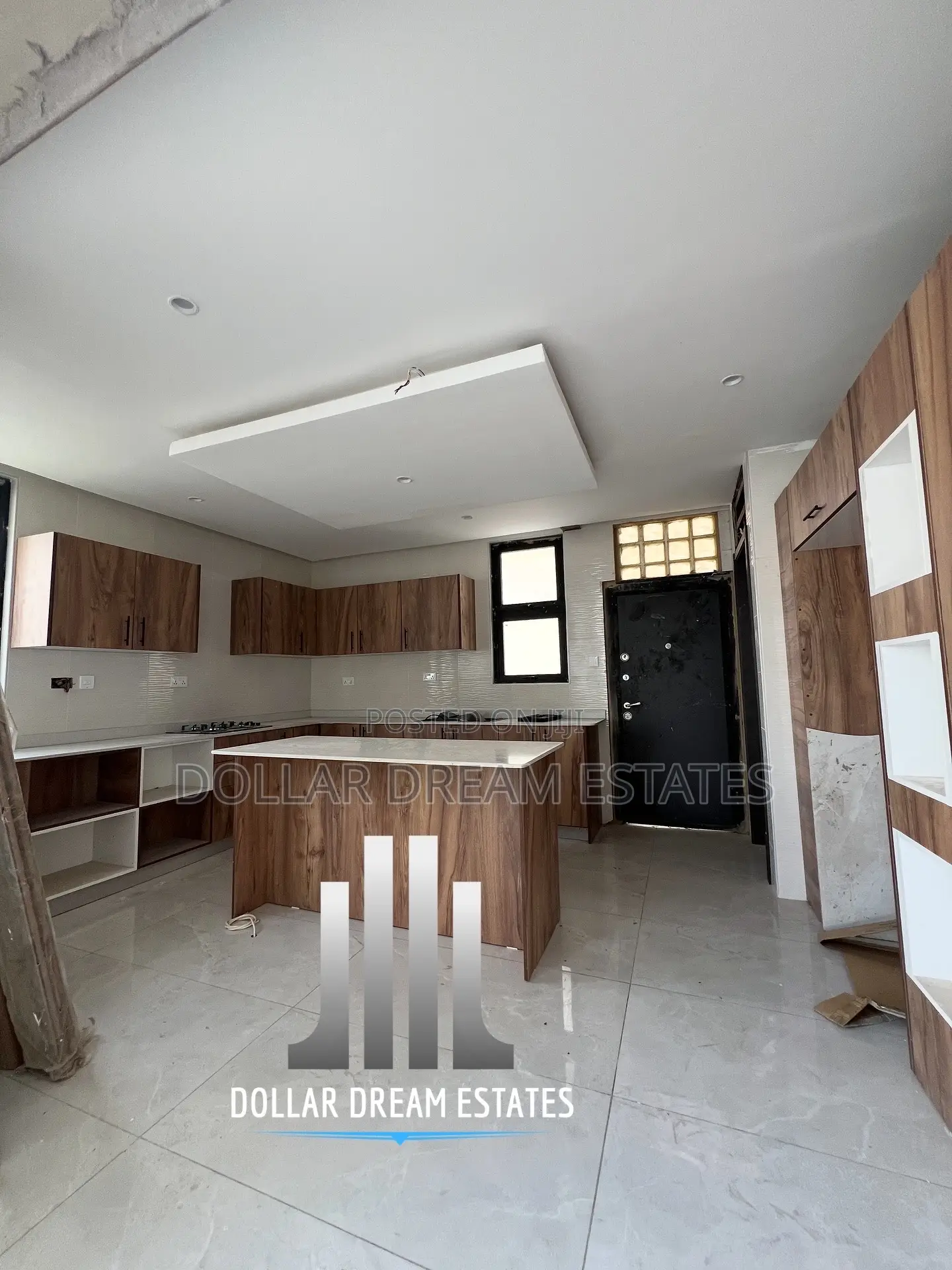 5bdrm House in Tseaddo for sale