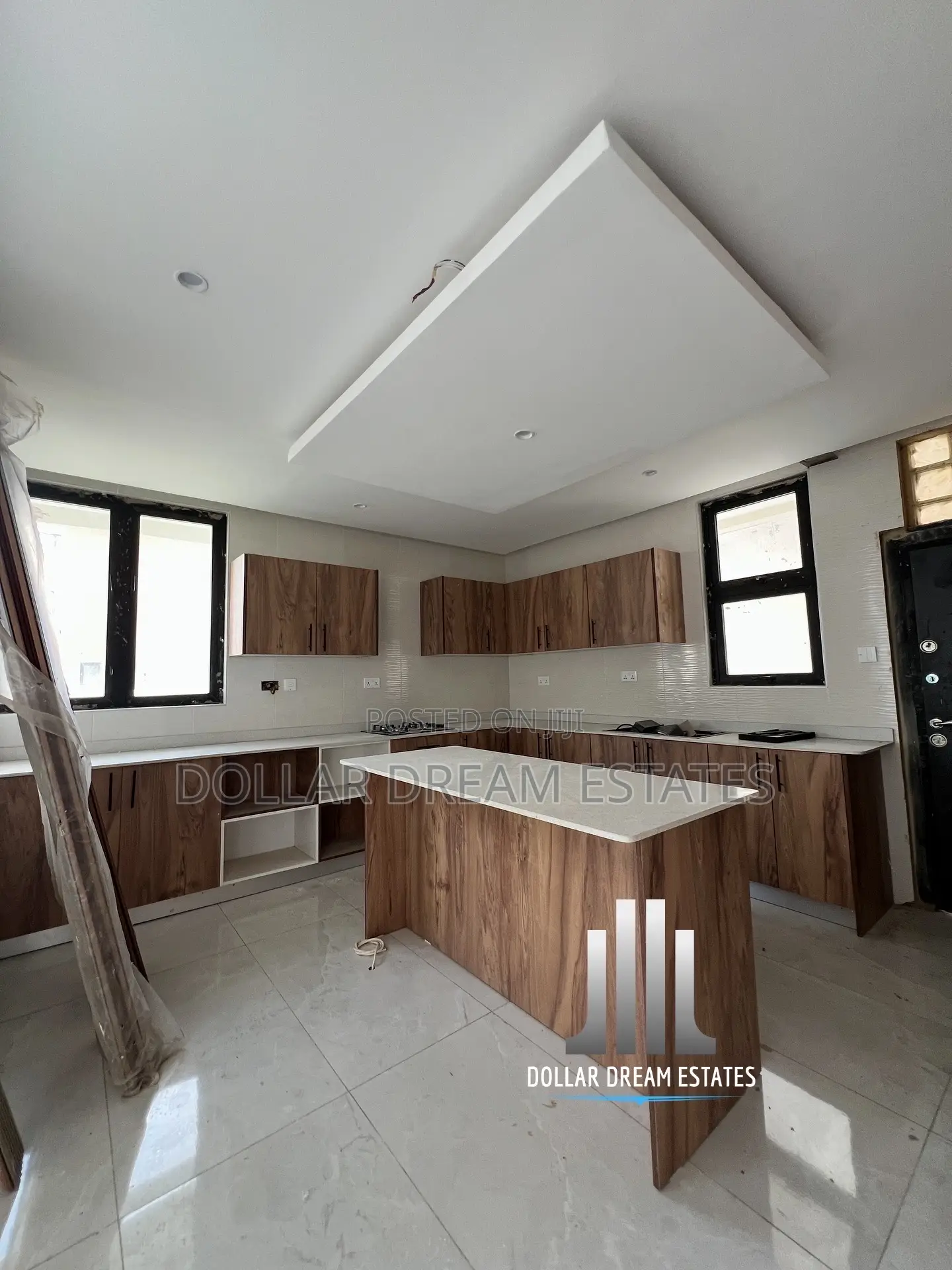 5bdrm House in Tseaddo for sale