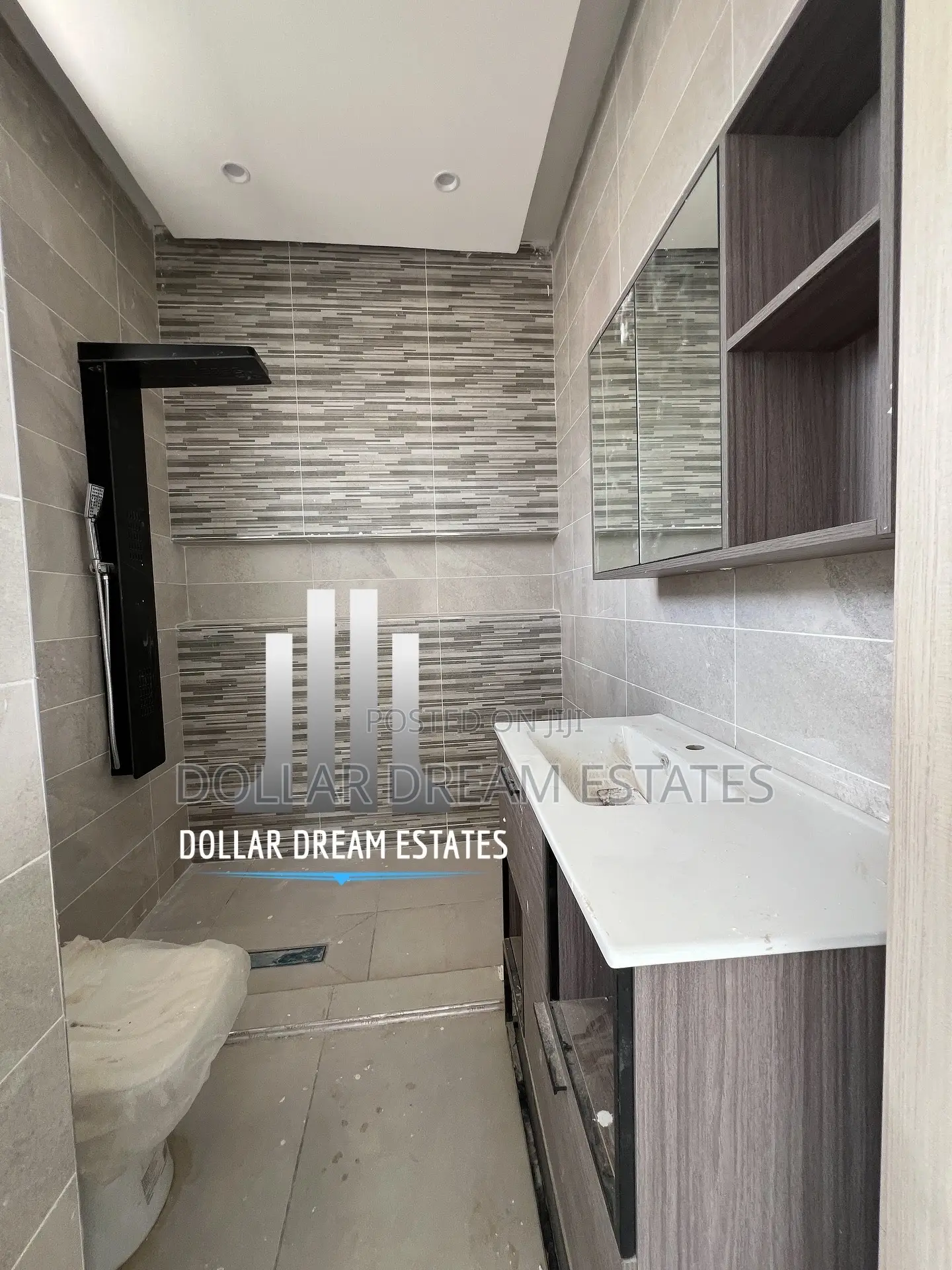 5bdrm House in Tseaddo for sale
