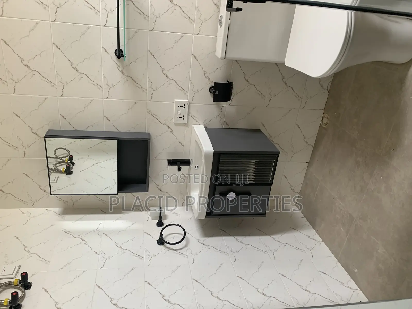 2bdrm Apartment in Haatso, Accra for rent